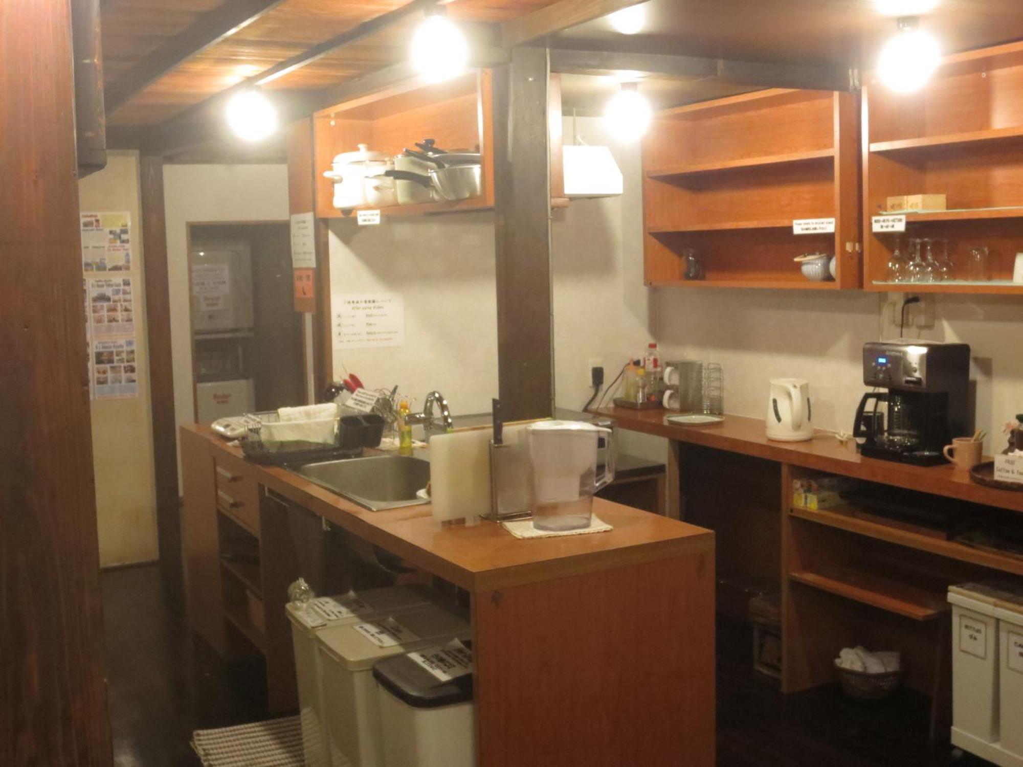 K'S House Ito Onsen - Historical Ryokan Hostel Экстерьер фото