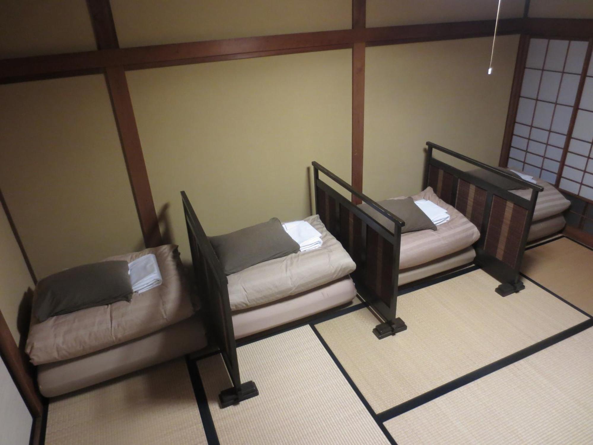 K'S House Ito Onsen - Historical Ryokan Hostel Экстерьер фото