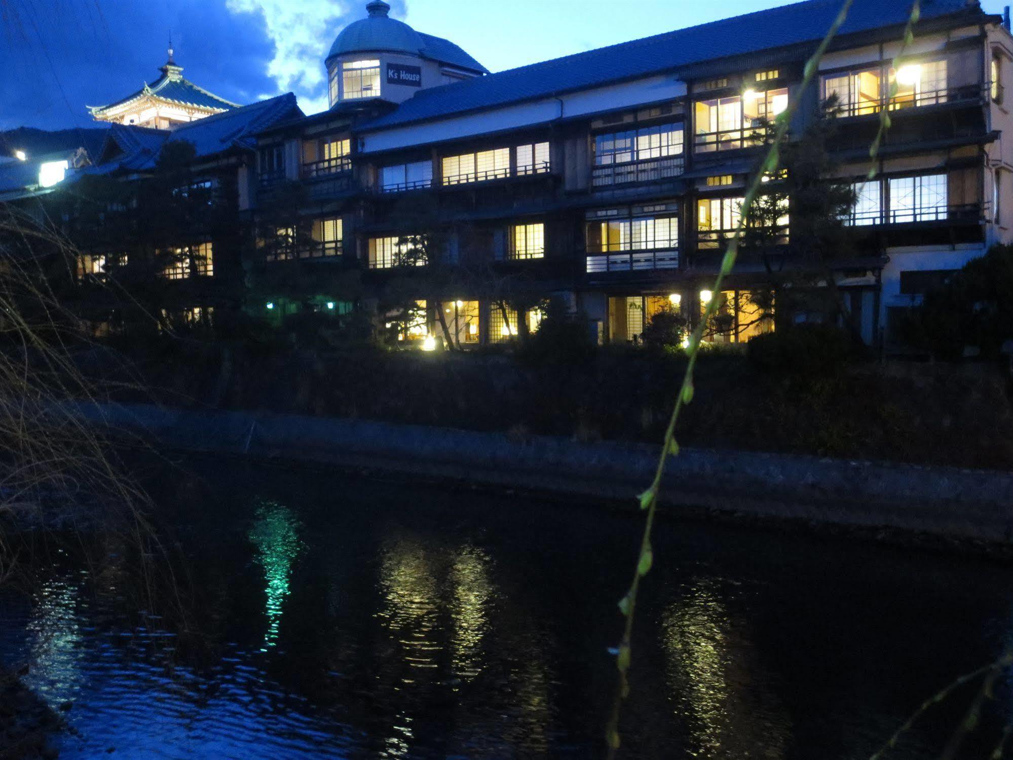 K'S House Ito Onsen - Historical Ryokan Hostel Экстерьер фото