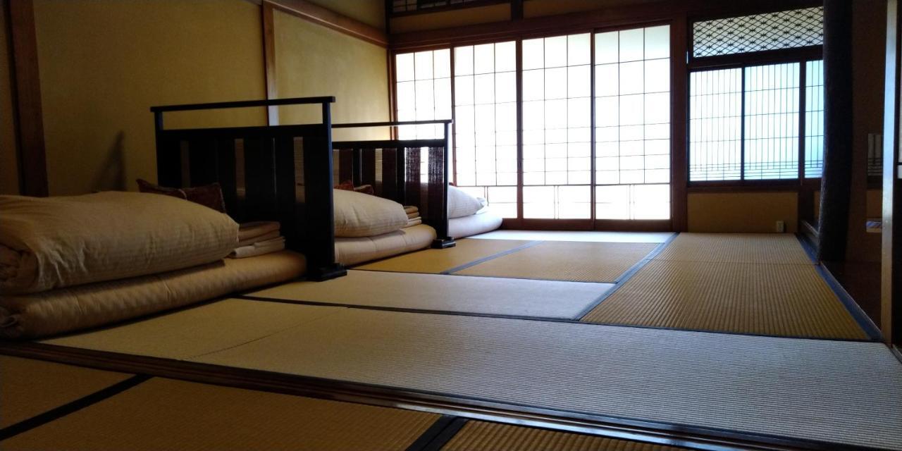 K'S House Ito Onsen - Historical Ryokan Hostel Экстерьер фото